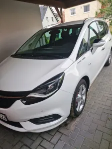 Opel Zafira 1.6 Turbo Automatik Anhängerkupplung