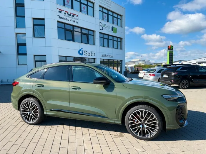 Audi SQ5 SPORTBACK quattro+AHK+PANO+STH+B&O