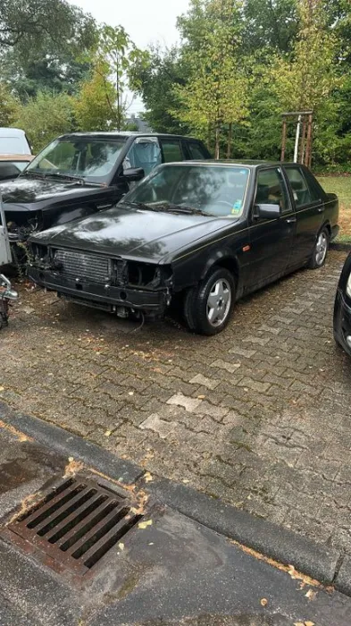 Lancia Thema Ferrari 8.32 3.0L V8