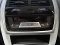 BMW XM 50e B&W Surround, 23