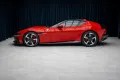 Ferrari Coupe 6.5 V12 CARBON LIFT PASSENGER DISPLAY