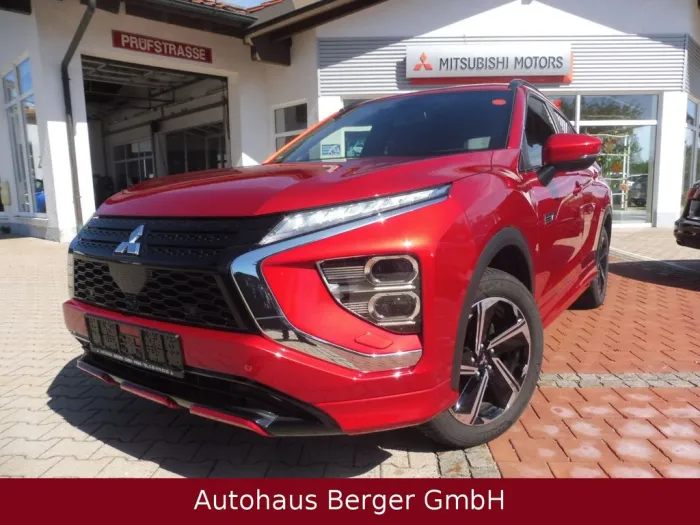 Mitsubishi Eclipse Cross 2,4 Plus Select Hybrid 4WD