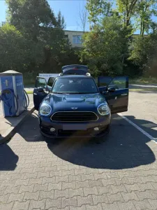 MINI Countryman Cooper ALL4 Automatik - TÜV 05/2028