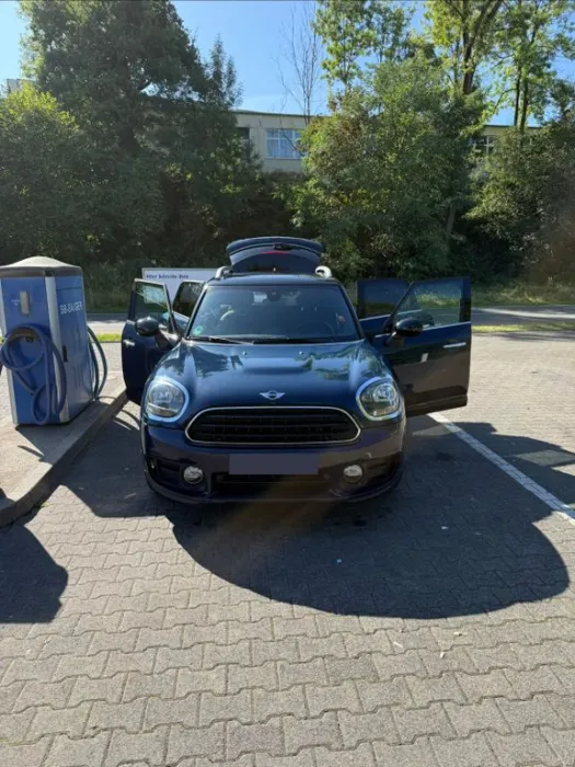 MINI Countryman Cooper ALL4 Automatik - TÜV 05/2028