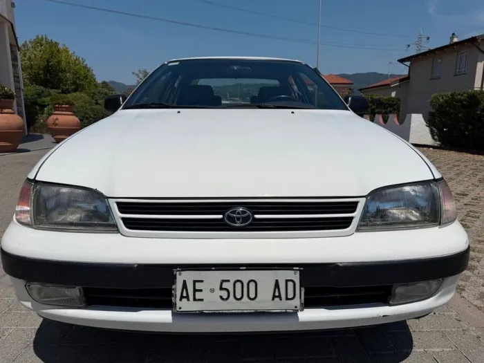 Toyota Carina E 2.0 16V cat 4 porte GLi