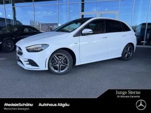 Mercedes-Benz B 250 e AMG AHK Distr Pano Soundsys Keyless MLed