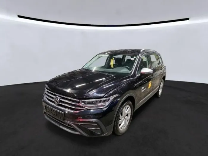 Volkswagen Tiguan Allspace 1.5 TSI Life+DSG+Navi+AHK+LED+SH