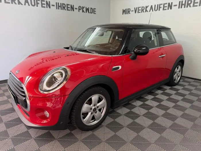 MINI Cooper 1.5 Pepper Automatik TÜV Juni 27