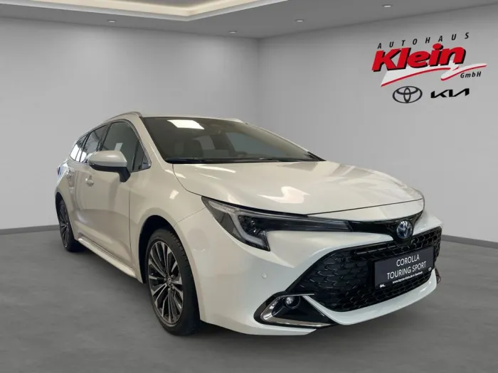 Toyota Corolla 1.8 Hybrid Touring Sports Teamplayer Nav