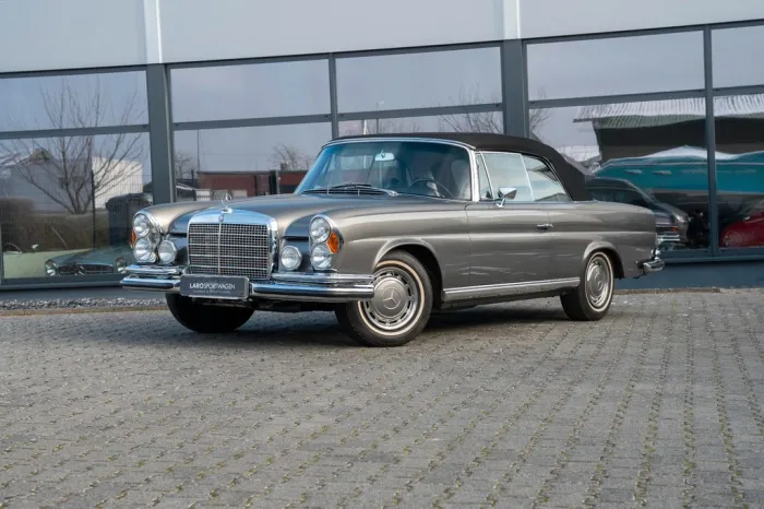 Mercedes-Benz SE 3,5