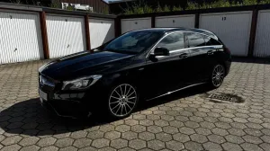 Mercedes-Benz CLA 180 Shooting Brake PEAK Edition