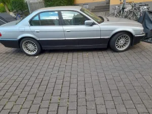 BMW 740i Auto 740i
