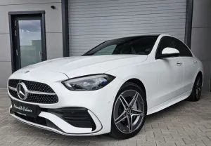 Mercedes-Benz C 300 de AMG Line 1Hand Top Zustand