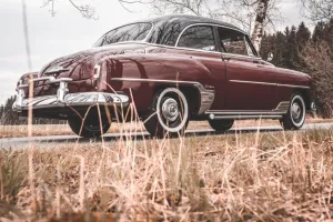 Chevrolet 1952 Coupe Servolenkung  6 Sitze 6 Zylinder