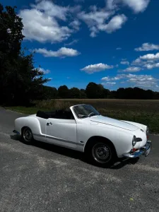 Volkswagen Karmann Ghia