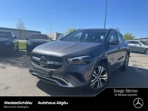 Mercedes-Benz GLA 220 d 4M Progressive Multibeam Memory Kamera