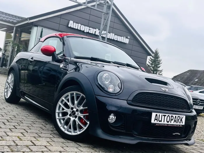 MINI JOHN COOPER WORKS Coupé*LEDER*NAVI*XENON*211 PS*