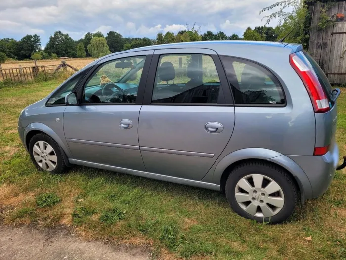 Opel Meriva A 1,6 Cosmo TÜV bis 6/ 2027 14...