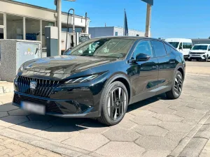 Peugeot 408 Hybrid 145ps- Ez 06.2026 - 3 J...