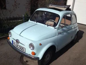 Fiat 500 - ein kleiner Traum in hellblau