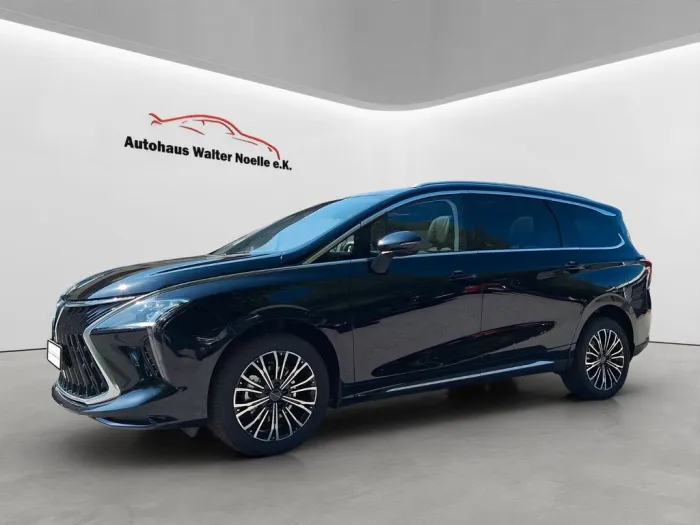 DFSK Forthing 4 PHEV