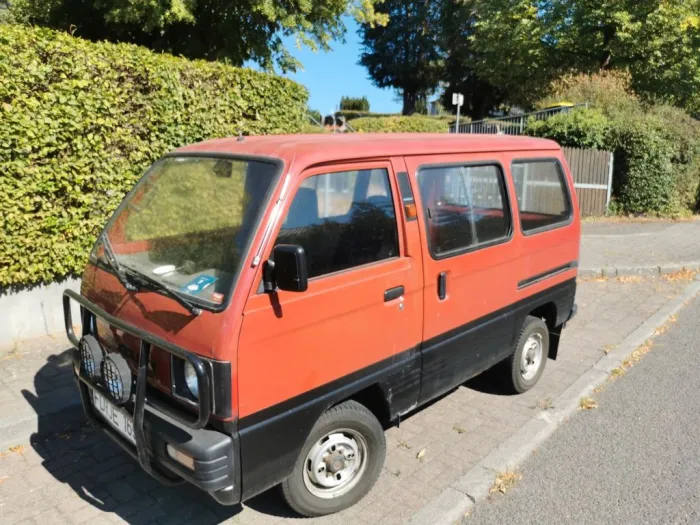 Suzuki Carry MiniVan Klassik
