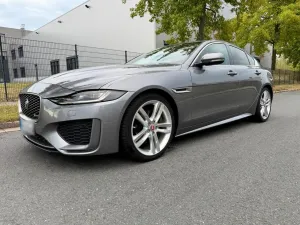 Jaguar XE 2.0 R-dynamic Model 2020 TÜV NEU