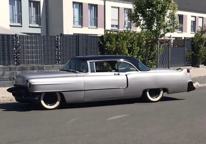 Cadillac Deville
