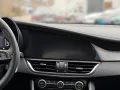 Alfa Romeo Giulia Veloce Q4-Technologie-Paket-Premium-Paket