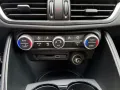 Alfa Romeo Giulia Veloce Q4-Technologie-Paket-Premium-Paket