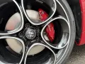 Alfa Romeo Giulia Veloce Q4-Technologie-Paket-Premium-Paket