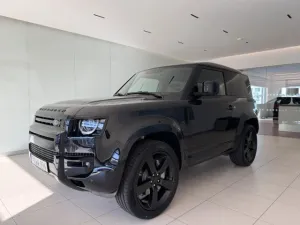 Land Rover Defender 90 D350 X-Dyn HSE BlackPack Kühlfach 2
