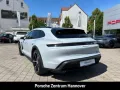 Porsche Taycan 4 Cross Turismo