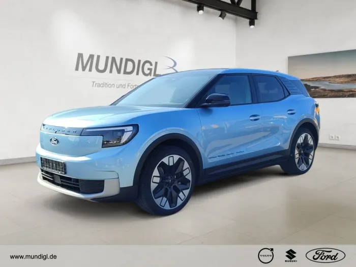 Ford Explorer Premium PANO AHK Navi Memory ACC RFK 36