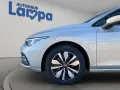 Volkswagen Golf VIII Move 1.0 eTSI DSG NAV,RFK,MFK,SHZ,ACC,