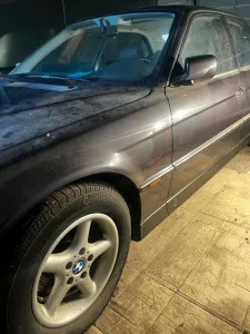 BMW 740i A -