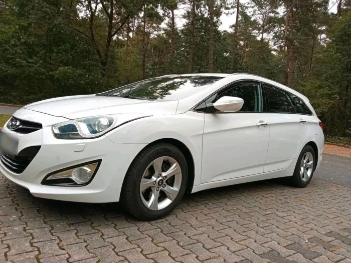 Hyundai i40 Kombi 1.7 CRDi Automatik Top Z...