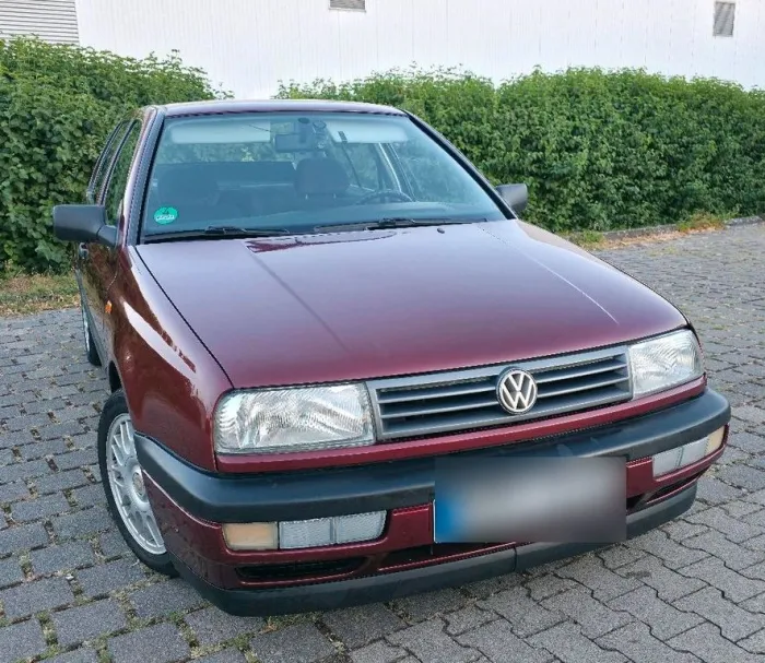 Volkswagen VW Vento 1.8 CL 90PS.125t km