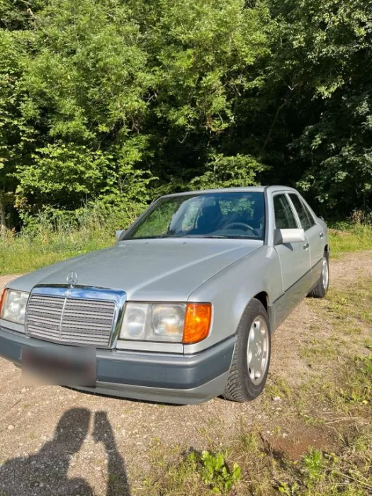 Mercedes-Benz Mercedes w124 260e