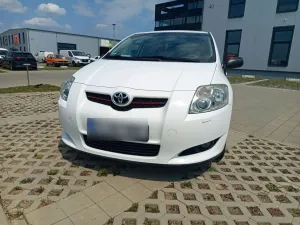 Toyota Auris 2.2 Motor Diesel Top Zustand
