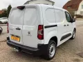 Peugeot Partner 1,5 BLUE HDI / AHK / ALLWETTERREIFEN
