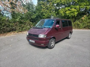 Volkswagen Vw T4 Caravelle Multivan mit Tüv und Gas L...