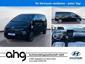 Hyundai Staria HEV Prime Parkassistent Leder 9 Sitze
