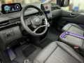Hyundai STARIA Hybrid 1.6 Turbo 6-AT 2WD SIGNATURE