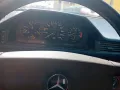Mercedes-Benz Oldtimer 230E w124