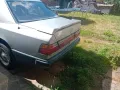 Mercedes-Benz Oldtimer 230E w124