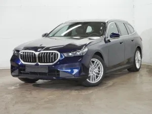BMW i5 eDrive40 Sitzbelüftung, Glasdach, Bowers & Wi