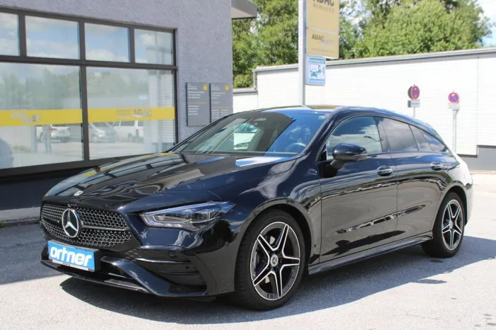 Mercedes-Benz CLA 180 Shooting Brake AMG Line Edition