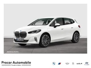 BMW 225e xDrive Active Tourer Luxury Line HUD ACC