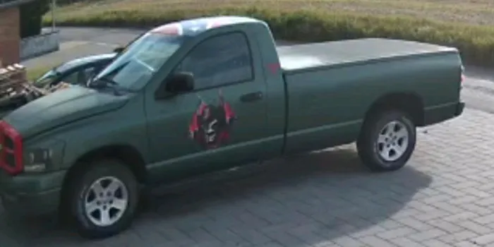 Other Dodge Ram V8 single cap